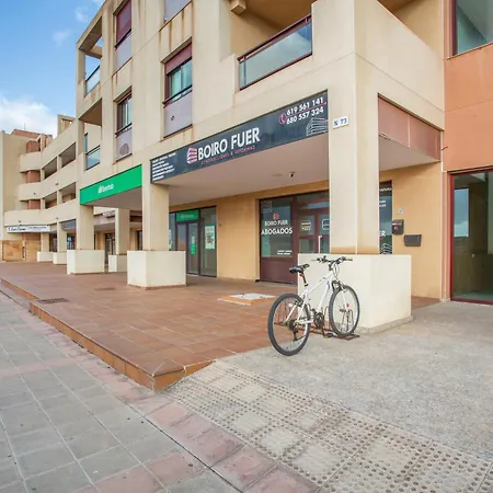 Sol Y Playa דירה *